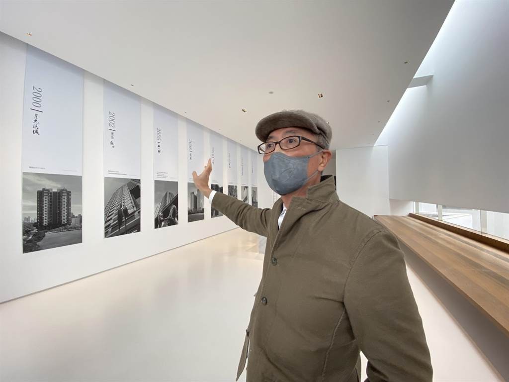 空間大師陳瑞憲說，日本國寶大師「和泉正敏」與台中國家歌劇院相輝映的藝文園地，一框一景皆自然寫意，一岩一石都為侘寂之美。（盧金足攝）